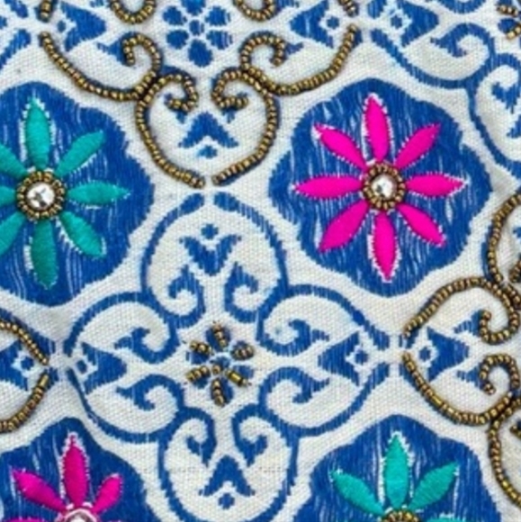 Stephanie Nicole Beaded Wristlet Pouch - Picture 6 of 9